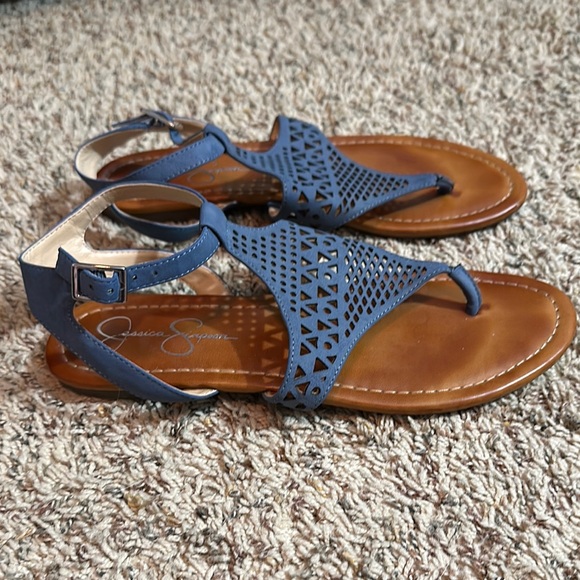 Blue sandals - Picture 1 of 5